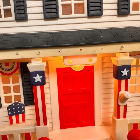 Patriotic Lighted House DecorationAmericana Red White Blue Independence Day - Picture 6 of 14